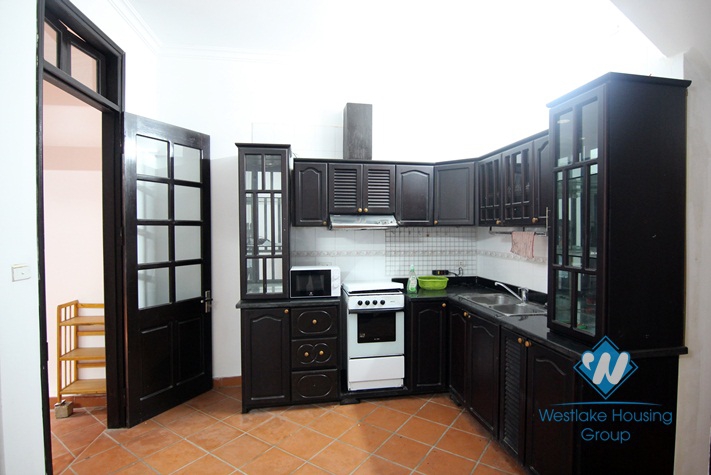 Clean house with cheap price for rent in Tay Ho district,Hanoi